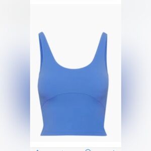 Aritizia TnaBUTTER Bound Tank
Light-support sports tank with built-in bra XS EUC